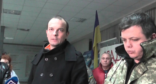 Блогер: ця «триперна» демократія доведе нас до анархії Блогер: ця «триперна» демократія доведе нас до анархії