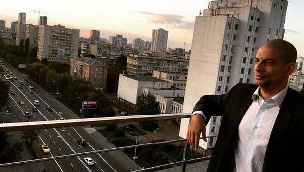 У центрі Києва напали на дипломата зі США У центрі Києва напали на дипломата зі США
