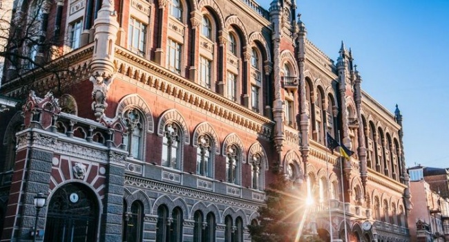 Финансист: НБУ поднял ставку не потому, что сейчас растут цены на товары, а потому что повысились ожидания инфляции в будущем Финансист: НБУ поднял ставку не потому, что сейчас растут цены на товары, а потому что повысились ожидания инфляции в будущем