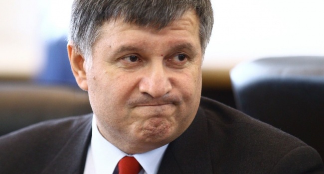 Експерт про голосування за відставку Авакова: ніхто не захотів брати участь у виставі Експерт про голосування за відставку Авакова: ніхто не захотів брати участь у виставі