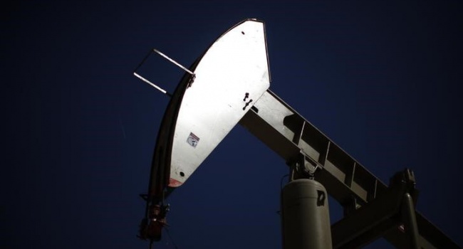 Евросоюз: Украина ничего не делает для создания резерва нефти Евросоюз: Украина ничего не делает для создания резерва нефти