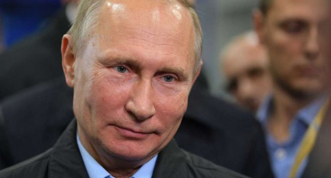Писатель пояснил, почему Путин не хочет покидать должность президента Писатель пояснил, почему Путин не хочет покидать должность президента