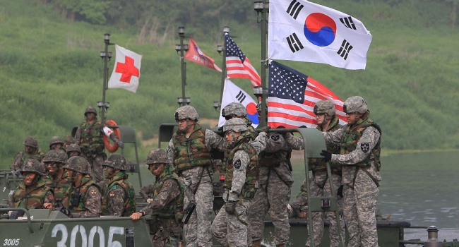 Южная Корея и США приступили к новым военным учениям