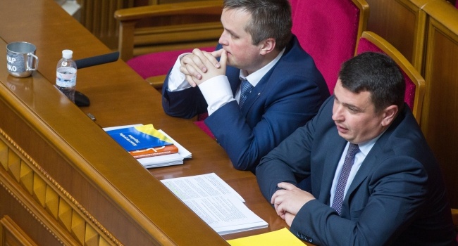 Блогер: раньше было все просто – «менты», прокуроры, СБУ – легко договориться на троих. Теперь ввязались НАБУ, САП и НАПК Блогер: раньше было все просто – «менты», прокуроры, СБУ – легко договориться на троих. Теперь ввязались НАБУ, САП и НАПК