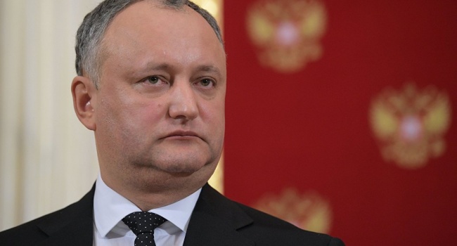 Додон заявил о необходимости ликвидировать армию Молдовы Додон заявил о необходимости ликвидировать армию Молдовы