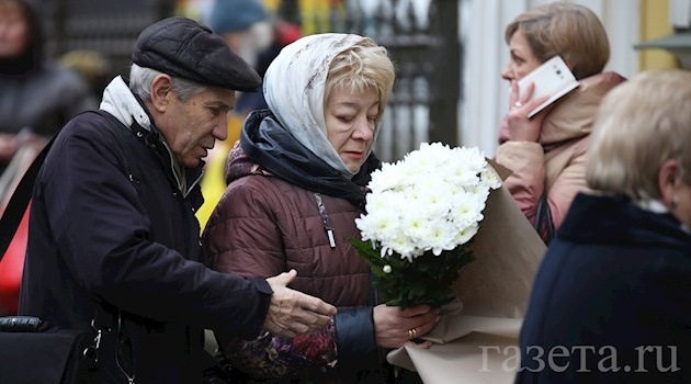Михаила Задорнова похоронили в Латвии, - фото Михаила Задорнова похоронили в Латвии, - фото