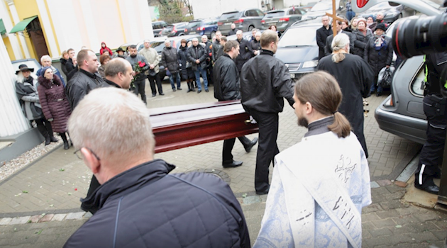 Михаила Задорнова похоронили в Латвии, - фото Михаила Задорнова похоронили в Латвии, - фото