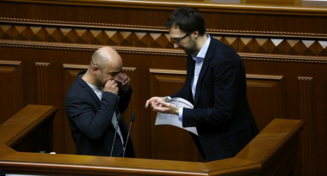 Олешко: Найем хотел «привязать» Порошенко, но не получилось Олешко: Найем хотел «привязать» Порошенко, но не получилось