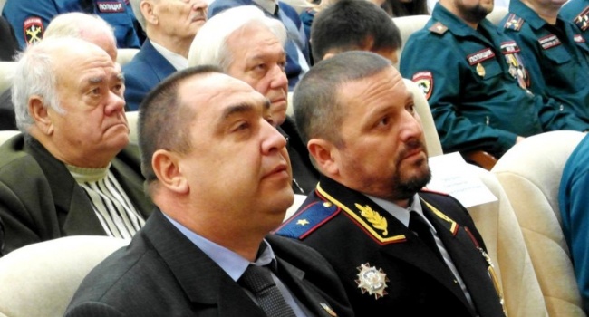 Блогер: замість «Сватів» Україні підійде серіал з робочою назвою «З вати» Блогер: замість «Сватів» Україні підійде серіал з робочою назвою «З вати»