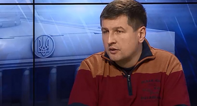 Радикал Попов раскаивается за содеянное сыном Радикал Попов раскаивается за содеянное сыном