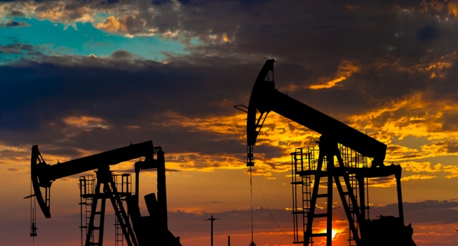 В последний день осени цены на нефть резко пошли вверх В последний день осени цены на нефть резко пошли вверх