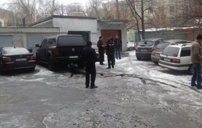 В Харькове подорвали машину бывшего начальника областной Нацполиции