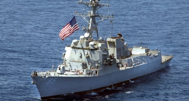 Учения в Черном море: ВМС ВСУ провели тренировку с американским эсминцем Учения в Черном море: ВМС ВСУ провели тренировку с американским эсминцем