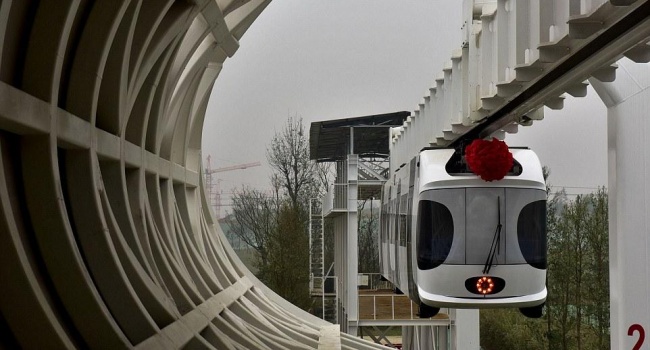 В Китае построят подвесную железную дорогу