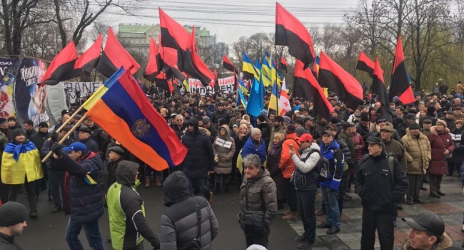 Политолог: флаг Армении на акции Саакашвили – это вообще что-то за пределами здравого смысла Политолог: флаг Армении на акции Саакашвили – это вообще что-то за пределами здравого смысла