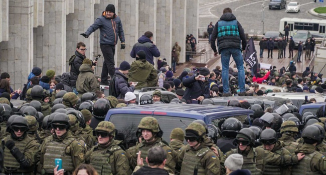 Блогер: СБУ села в грузинскую лужу, как и пограничники Блогер: СБУ села в грузинскую лужу, как и пограничники