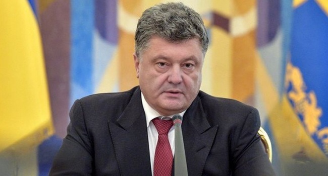 Эксперт: кто-то из советчиков Порошенко сознательно «играет в игру против гаранта» Эксперт: кто-то из советчиков Порошенко сознательно «играет в игру против гаранта»