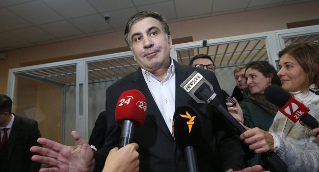 Сазонов: и у Порошенко, и у Саакашвили есть запасные аэродромы в Испании и Нидерландах