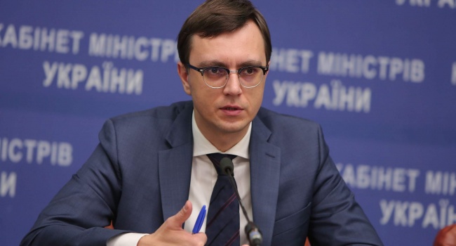 В Украине появится новая национальная авиакомпания SkyUp – Омелян В Украине появится новая национальная авиакомпания SkyUp – Омелян