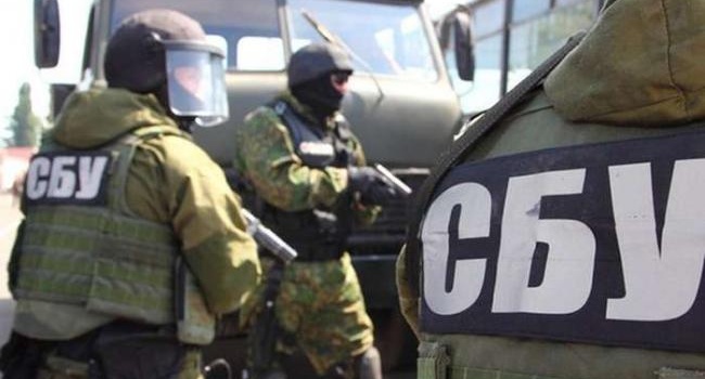 СБУ задержала высокопоставленного чиновника Кабмина за сотрудничество с Кремлем СБУ задержала высокопоставленного чиновника Кабмина за сотрудничество с Кремлем