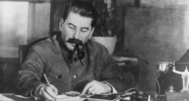 Академики РАН обвинили главу ФСБ в оправдании сталинских репрессий Академики РАН обвинили главу ФСБ в оправдании сталинских репрессий