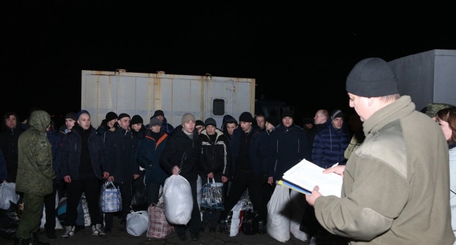 Политолог: обмен стал возможным благодаря «Минску», которые требовали разорвать наши полезные идиоты Политолог: обмен стал возможным благодаря «Минску», которые требовали разорвать наши полезные идиоты