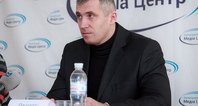 Ветеран АТО: нельзя в очередной раз допустить власть бывших рабов, их в ней и без того хватает Ветеран АТО: нельзя в очередной раз допустить власть бывших рабов, их в ней и без того хватает