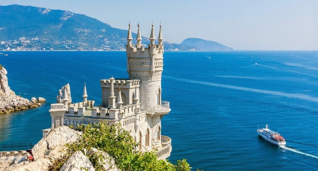 Нас забыли и отрезали, однако мы ждем здесь Украину: жители Крыма попросили о понимании Нас забыли и отрезали, однако мы ждем здесь Украину: жители Крыма попросили о понимании
