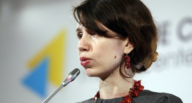 Блогер: месяц назад Черновол предупреждала, что окружение Януковича захочет вернуть деньги и вот началось Блогер: месяц назад Черновол предупреждала, что окружение Януковича захочет вернуть деньги и вот началось