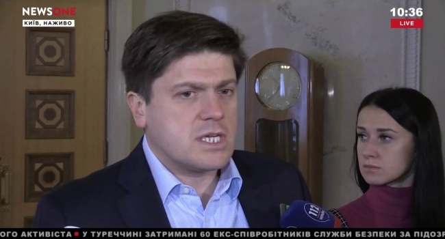 Тищук: заперечення профільного комітету, нардепа Винника, віце-спікера Геращенко просто сміховинні та підлі Тищук: заперечення профільного комітету, нардепа Винника, віце-спікера Геращенко просто сміховинні та підлі