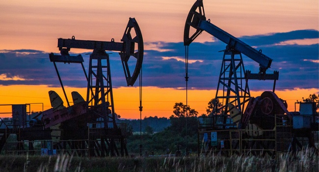 Цены на нефть достигли нового рекордного максимума Цены на нефть достигли нового рекордного максимума