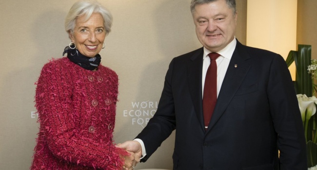 Порошенко: Украина повысит цену на газ по требованию МВФ Порошенко: Украина повысит цену на газ по требованию МВФ