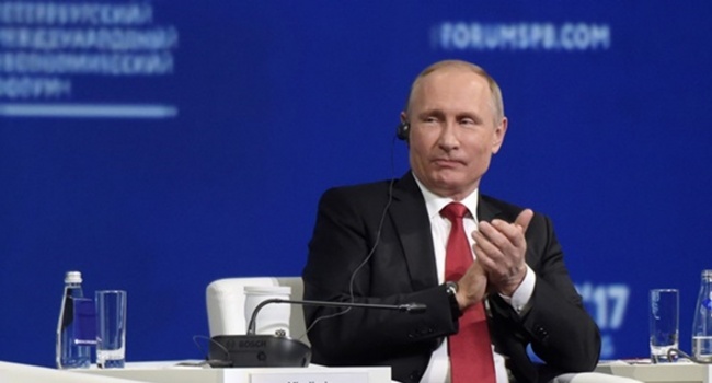 Политолог: с Путиным или без Путина – Россия неспособна к развитию Политолог: с Путиным или без Путина – Россия неспособна к развитию