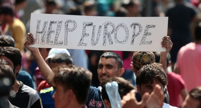 Венгрия и Австрия требуют закрыть границы ЕС