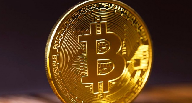 31 января курс биткоина начал стремительно падать 31 января курс биткоина начал стремительно падать