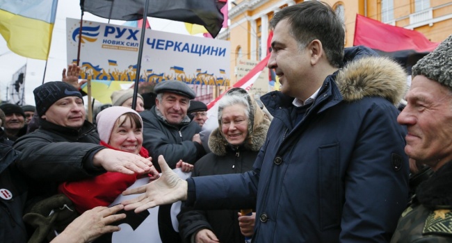 Медиаэксперт: наше общество наивно продолжает верить, что поднять пенсии можно, использовав «инструменту улицы» Медиаэксперт: наше общество наивно продолжает верить, что поднять пенсии можно, использовав «инструменту улицы»