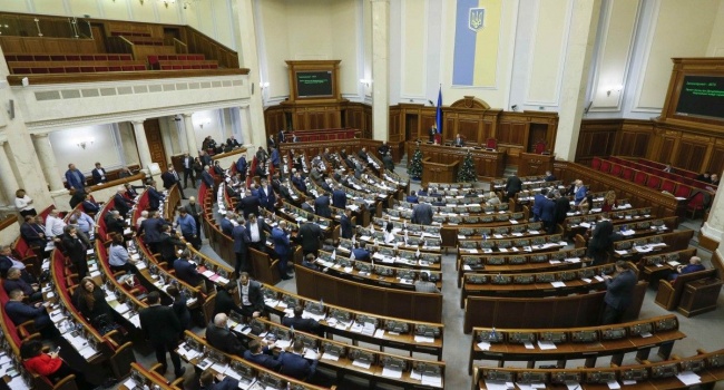Парубий рассказал, когда состоится рассмотрение кандидатуры нового главы НБУ Парубий рассказал, когда состоится рассмотрение кандидатуры нового главы НБУ