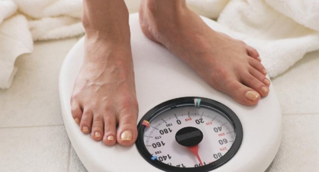Фитнес-тренер назвал пять причин, из-за которых люди не могут сбросить лишний вес