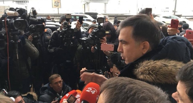 Благодаря фобиям Саакашвили в Украине может появиться День инкассаторов Благодаря фобиям Саакашвили в Украине может появиться День инкассаторов