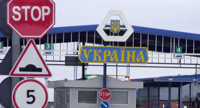 В Госстате назвали число иностранных туристов, посетивших Украину В Госстате назвали число иностранных туристов, посетивших Украину