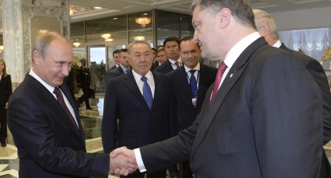 Между Порошенко и Путиным состоялся разговор, - СМИ Между Порошенко и Путиным состоялся разговор, - СМИ