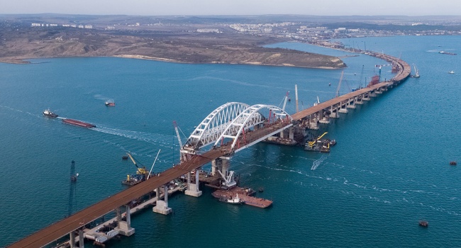 «Крымский мост ничего не спасет», - ученый