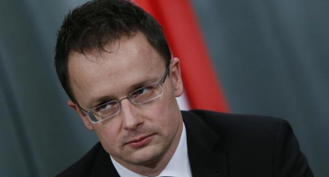 Сийярто выставил Украине требование и обвинил страну в проведении «международной кампании лжи» Сийярто выставил Украине требование и обвинил страну в проведении «международной кампании лжи»