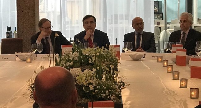 Саакашвили с итоговой конференции в Мюнхене: «Здесь точно дадут доесть до конца»