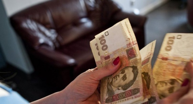 В Украине на треть выросла задолженность по зарплате В Украине на треть выросла задолженность по зарплате