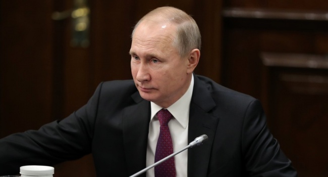 Журналист: «Путин сведет к минимуму участие в войне в Сирии» Журналист: «Путин сведет к минимуму участие в войне в Сирии»