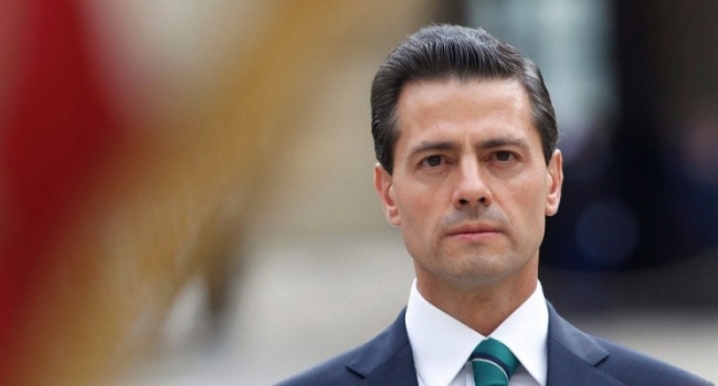 Мексиканский президент отказался ехать в США из-за Трампа