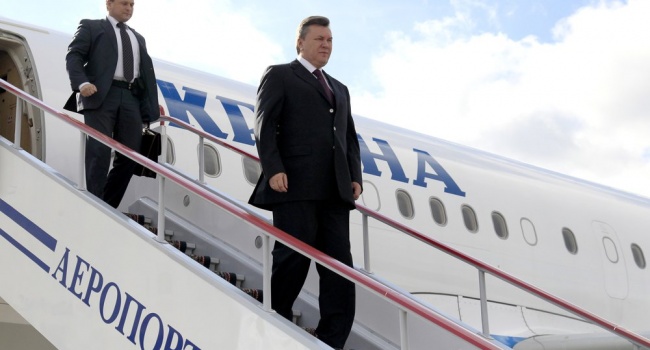 Янукович в пятницу даст пресс-конференцию Янукович в пятницу даст пресс-конференцию