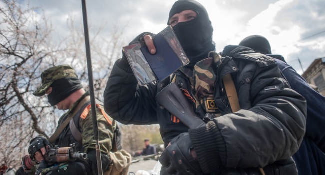 Історик про зґвалтування дівчинки в «ДНР»: вони ж нудьгували за «порядком» і Сталіним? Ось це ось і є «порядок» по-сталінськи Історик про зґвалтування дівчинки в «ДНР»: вони ж нудьгували за «порядком» і Сталіним? Ось це ось і є «порядок» по-сталінськи