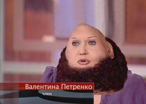 Российские пользователи слишком увлеклись экстраординарной прической одного из сенаторов Российские пользователи слишком увлеклись экстраординарной прической одного из сенаторов